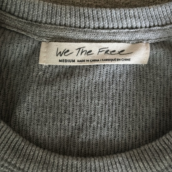 Free People Sweater - Picture 4 of 4